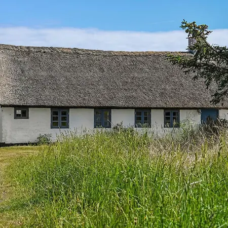 Casa de Férias Cozy Thatched House For 4 With New Terrace Sj365 Harboør
